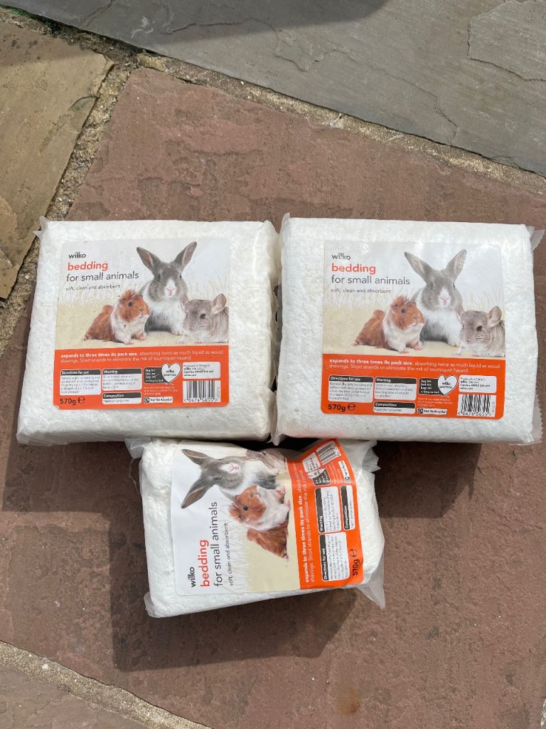 Free bedding for small animals 