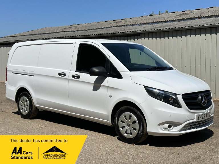 2022 Mercedes-Benz Vito 2.0 114 CDI Progressive G-Tronic RWD L2 Euro 6 (s/s) 5dr (LWB) PANEL VAN ...
