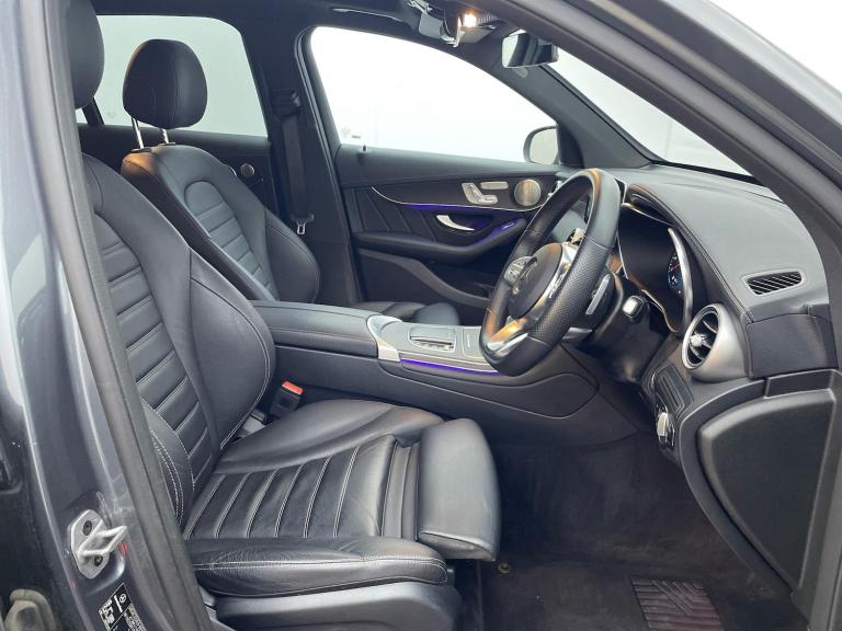 2021 Mercedes-Benz GLC 2.0 GLC300d AMG Line (Premium Plus) SUV 5dr Diesel G-Tronic+ 4MATIC Euro 6...
