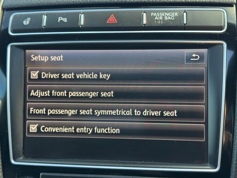 2015 Volkswagen Touareg 3.0 V6 TDI BlueMotion Tech 262 R-Line 5dr Tip Auto ESTATE DIESEL Automatic