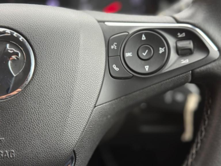 2019 Vauxhall Crossland X 1.2T ecoTec [110] SE 5dr [6 Speed] [S/S] HATCHBACK PETROL Manual