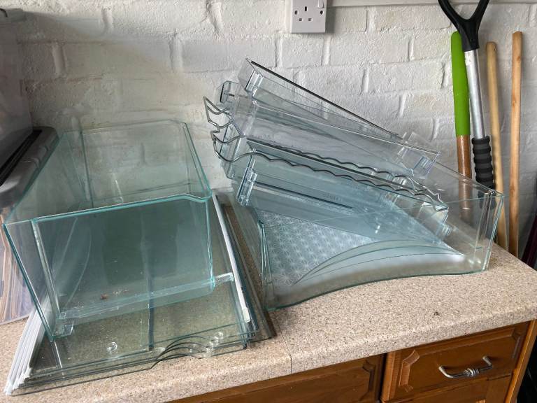 Spare parts for Miele fridge