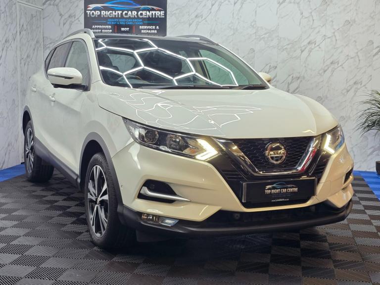 2019 Nissan Qashqai 1.3 DIG-T N-Connecta SUV Euro 6 ULEZ (s/s) (140 ps) 5dr Petrol Manual HATCHBA...