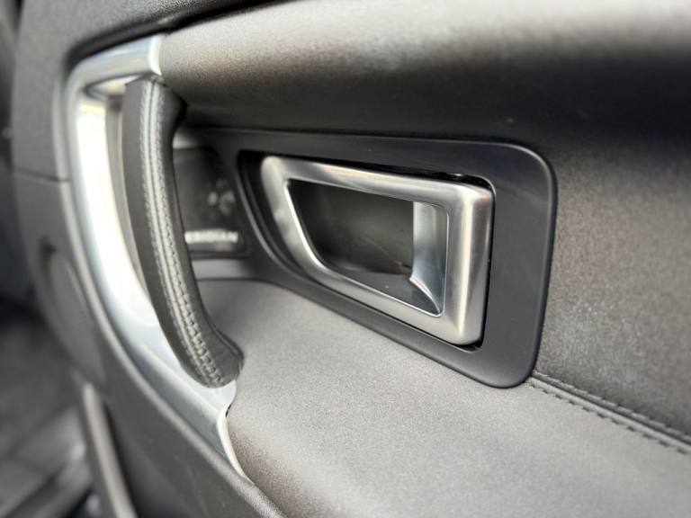 2019 Land Rover Discovery Sport 2.0 TD4 180 Landmark 5dr Auto ESTATE DIESEL Automatic