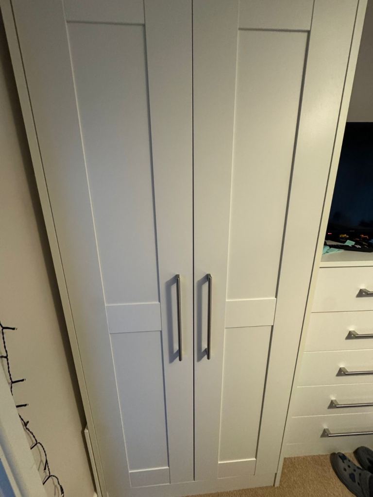 X2 Wardrobe & Chester draws 