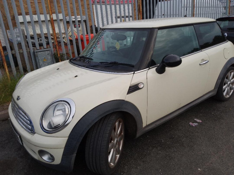 R52 R53 R56 MINI ONE & COOPER BREAKING FOR SPARES MOST PARTS AVAILABLE