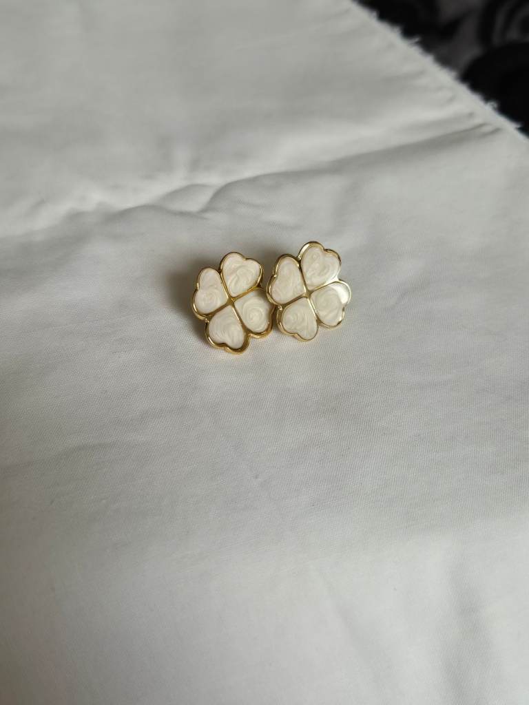 Earring Flowers Stud