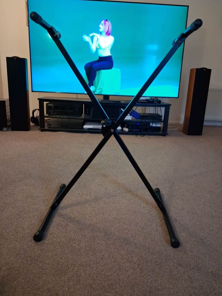BNIB Stagg KXS-A35 BK Portable Height Frame Adjustable Keyboard Stand