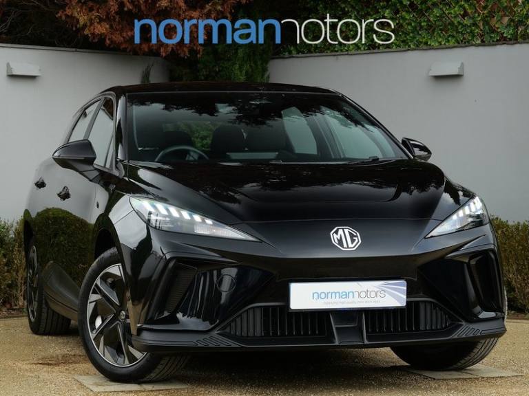 2023 MG MG4 64kWh SE Long Range Hatchback 5dr Electric Auto (203 ps) Hatchback Electric Automatic