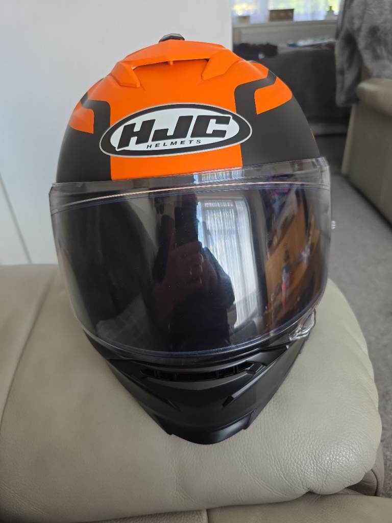HJC i71 full faced Helmet with accessories. 