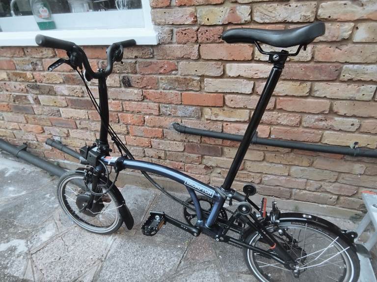 Brompton C Type 6 Speed Electric Folding Bike Cloud Metallic (Blue)