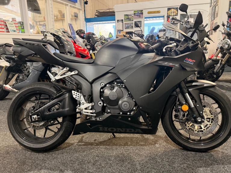 2025 Honda CBR 600 rr
