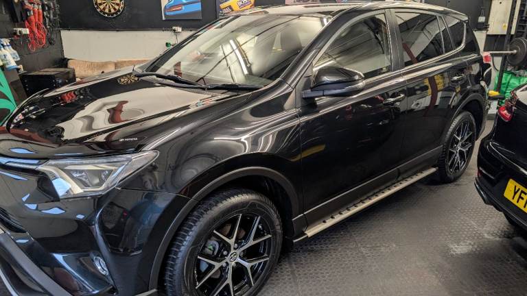 2016 Black Toyota RAV4