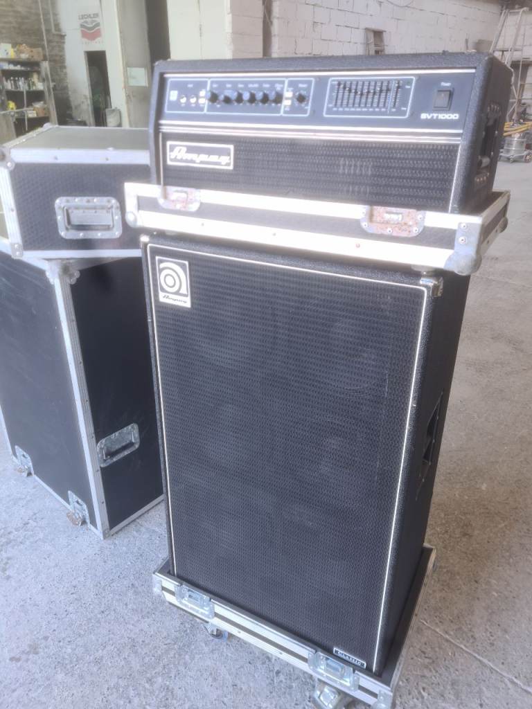 Ampeg svt 1000 and svt 6x10