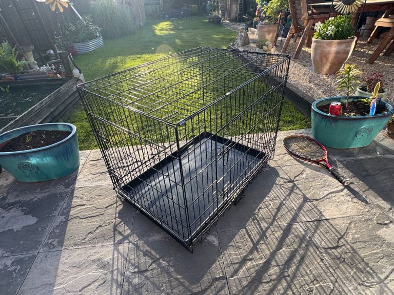 Dog crate/ cage 