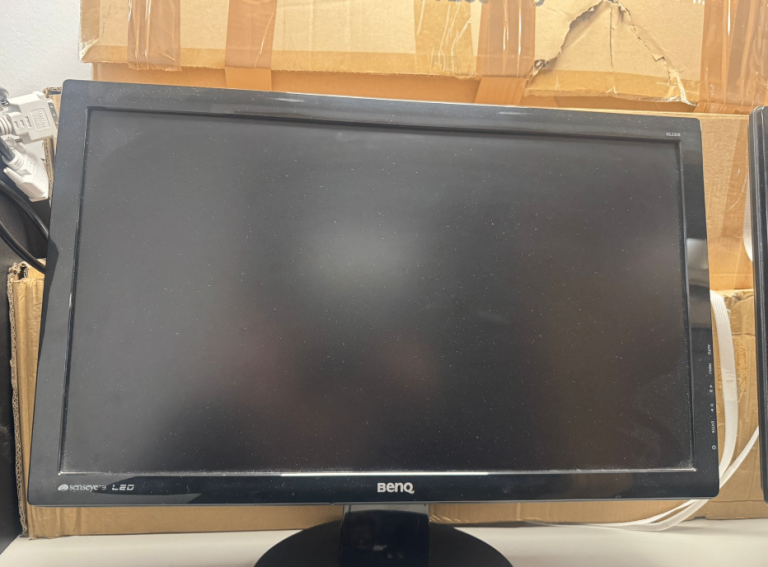 PC Monitors - £10each (4 Available)