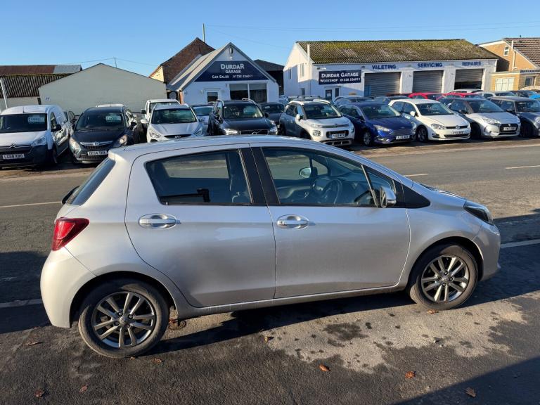 2015 Toyota Yaris 1.33 VVT-i Icon 5dr HATCHBACK Petrol Manual
