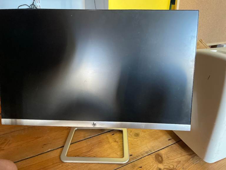 HP montior 24 inch - connection not working n