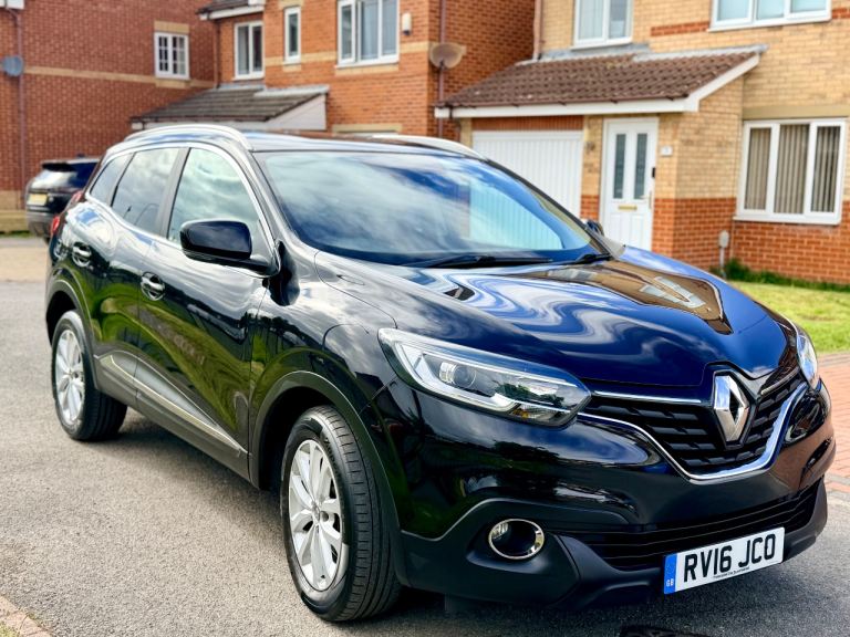 1 FORMER Keeper | 2016 Renault Kadjar | Long Mot | FSH 