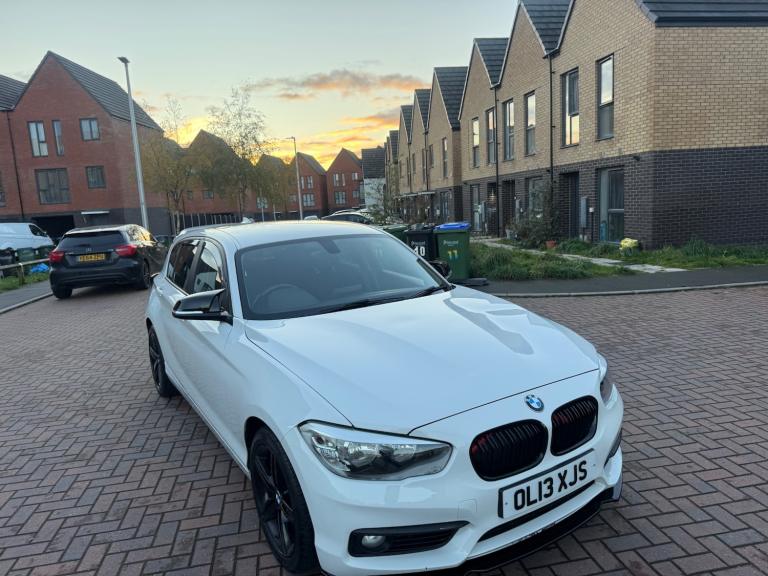 2016 BMW 1 Series 118i [1.5] Sport 5dr [Nav] HATCHBACK Petrol Manual