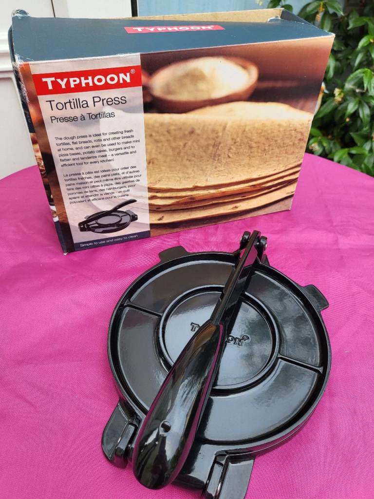 Typhoon Tortilla Press