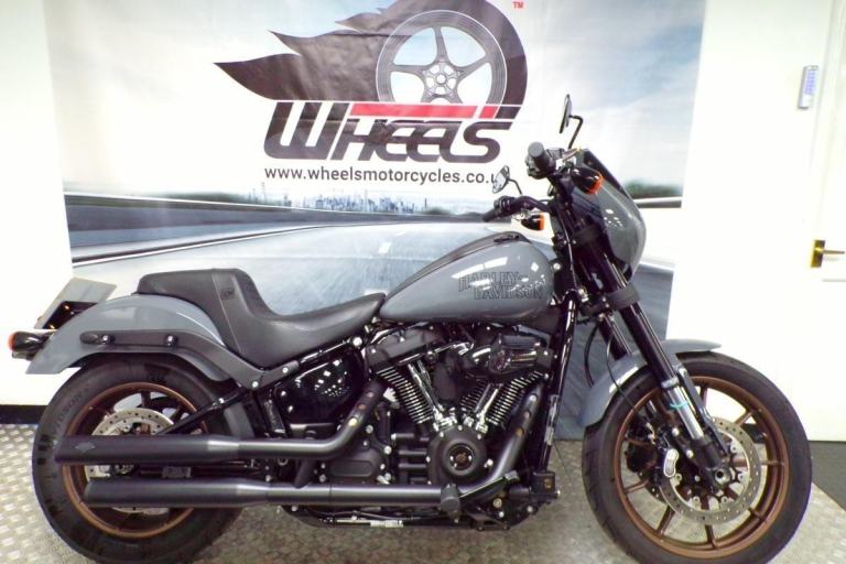 2022 FXLR SOFTAIL LOWRIDER S WITH ONLY 6676 MILES