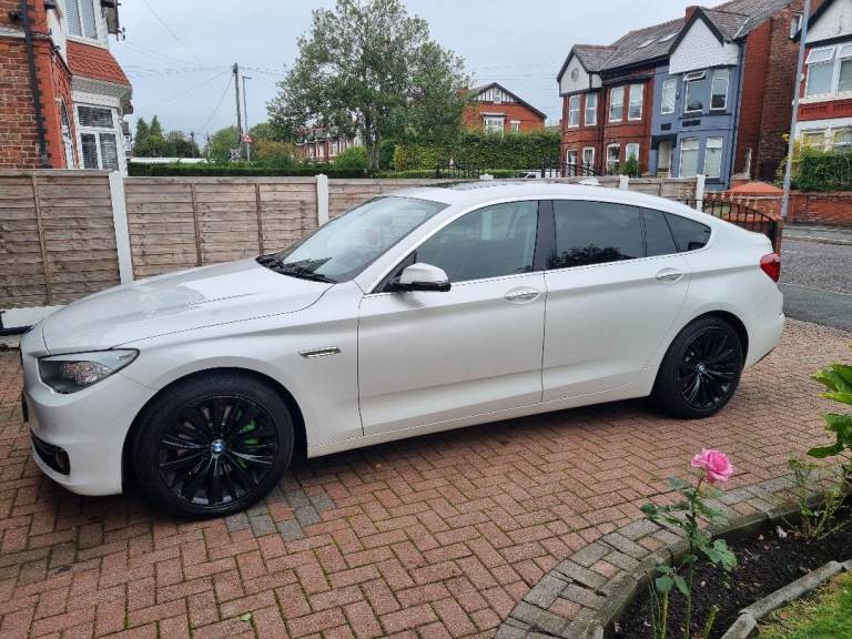BMW, 5 SERIES, Hatchback, 2013, Semi-Auto, 1995 (cc), 5 doors