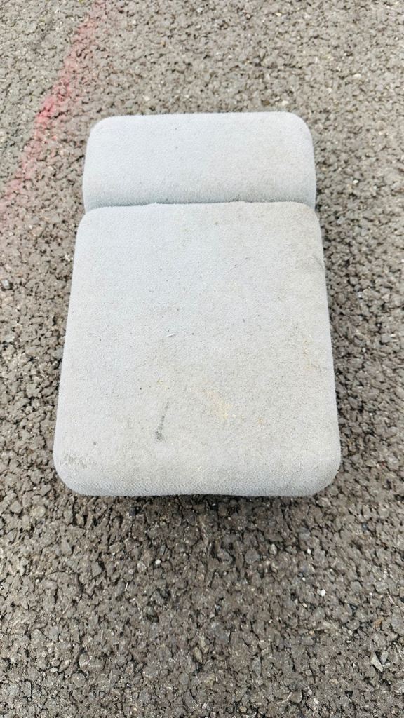Mazda Bongo Armrest/Centre Console 