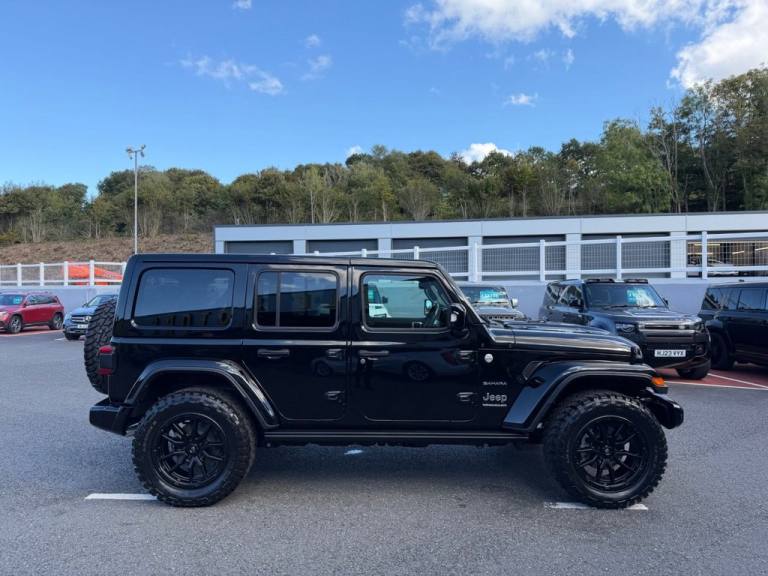 2025 JEEP WRANGLER BUZZ SV LUXURY 2.0 SUV 4DR Black FUEL Wheels MOPAR Bumper+++