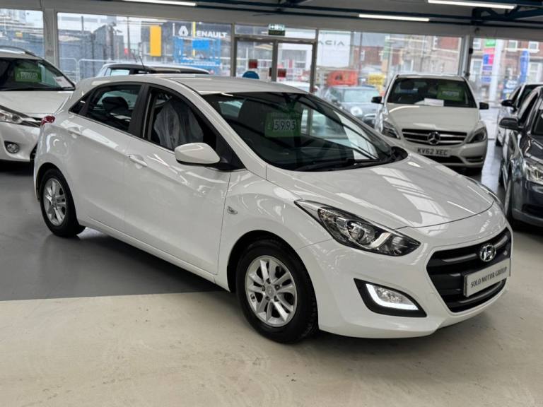 2016 Hyundai i30 1.6 CRDi Blue Drive SE Hatchback 5dr Diesel Manual Euro 6 (s/s) (110 ps) Hatchba...