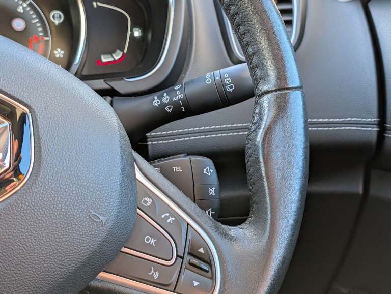 2016 Renault Scenic 1.6 dCi Dynamique S Nav 5dr MPV DIESEL Manual