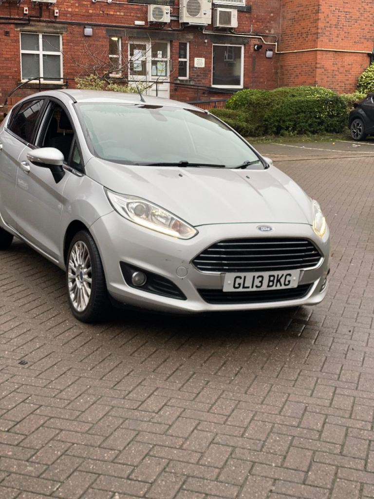 Ford, FIESTA, Hatchback, 2013, Manual, 998 (cc), 5 doors