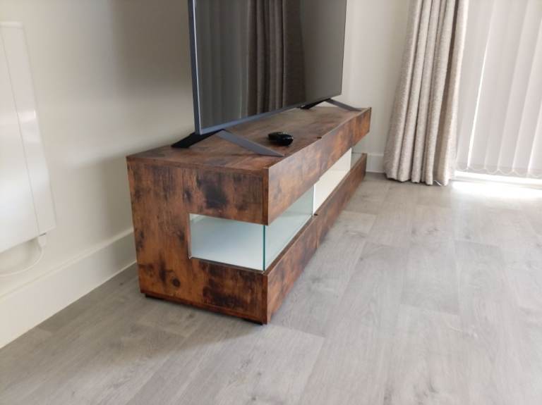 New tv stan with built in lighting