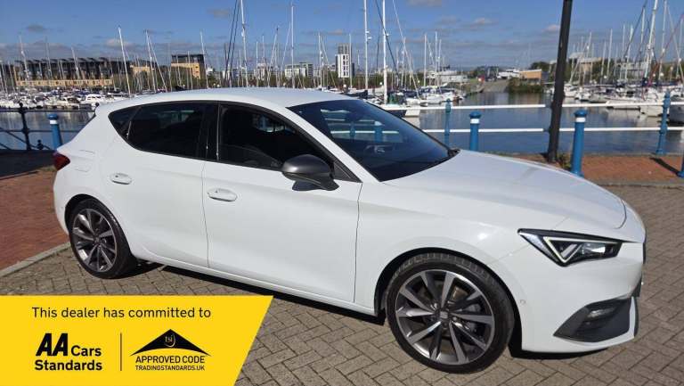 2022 SEAT Leon 1.5 TSI EVO FR Sport Euro 6 (s/s) 5dr HATCHBACK Petrol Manual
