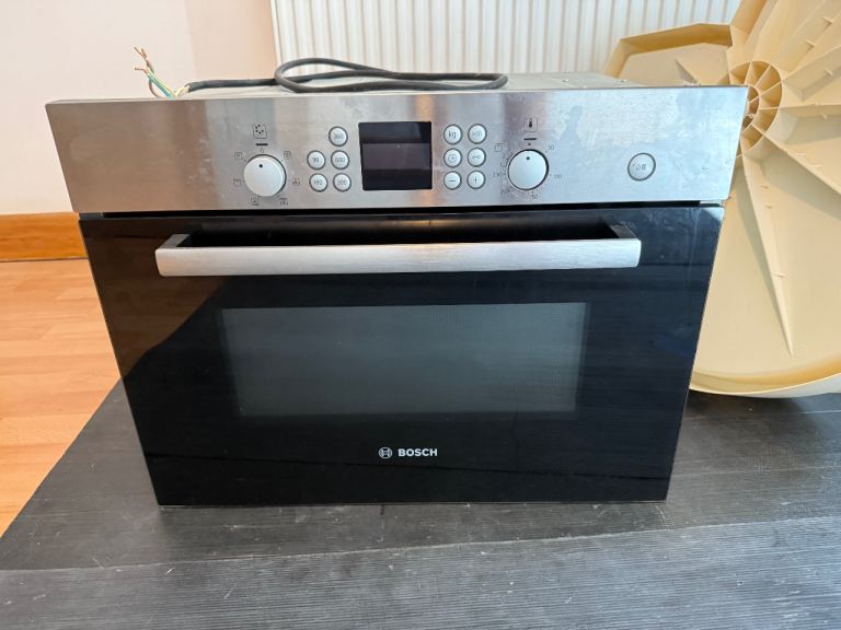 Bosch Series 6 Integrated Combination Microwave / Grill / Oven