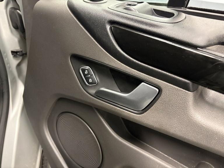 2022 Ford Transit Custom 2.0 EcoBlue 130ps Low Roof Limited Van PANEL VAN DIESEL Manual