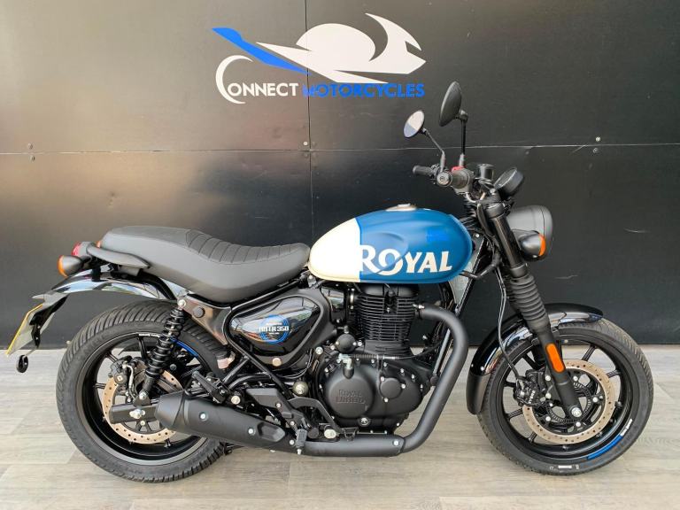 ROYAL ENFIELD HNTR 350 E5 2023 LOW MILEAGE 1 OWNER HPI CLEAR
