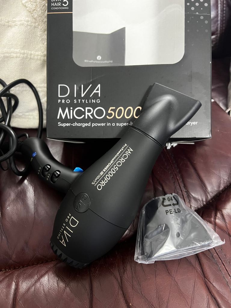 Diva micro 5000 Pro hairdryer 