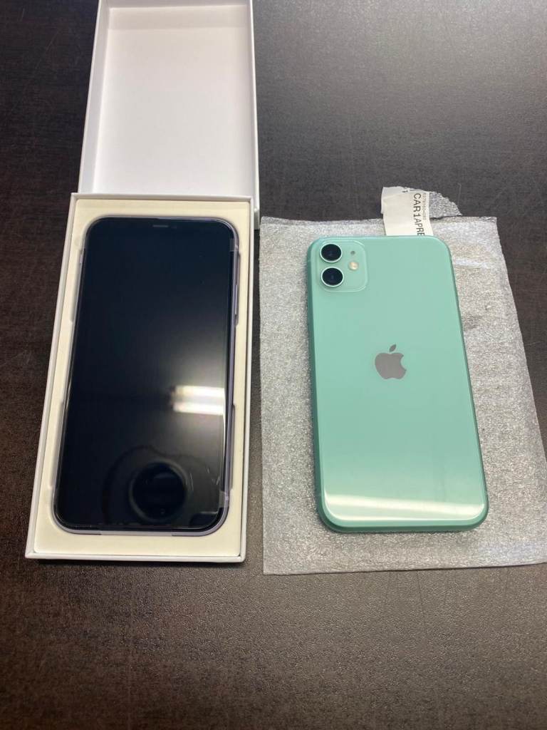 iPhone 12  64gb good condition £170 128gb £200 unlocked with warranty