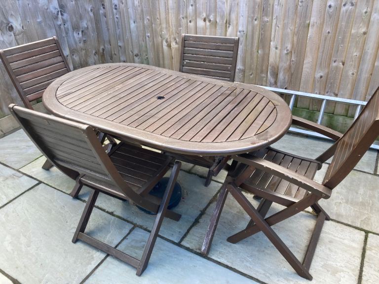 Garden furniture 