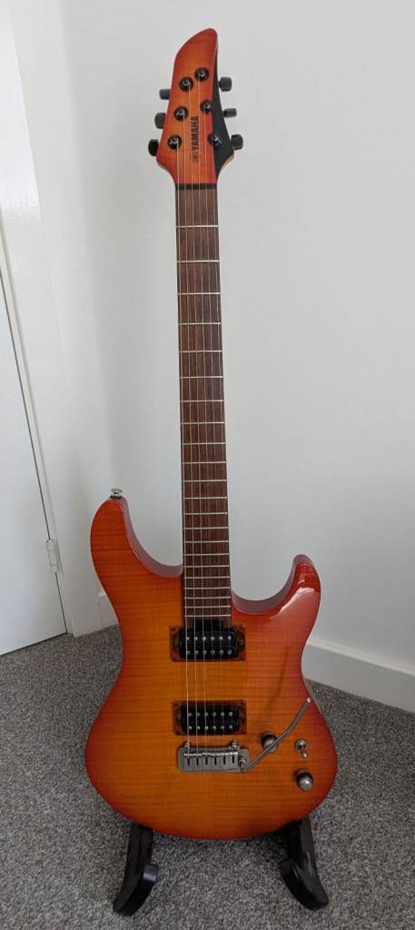 Yamaha RGX620Z Super Strat Guitar