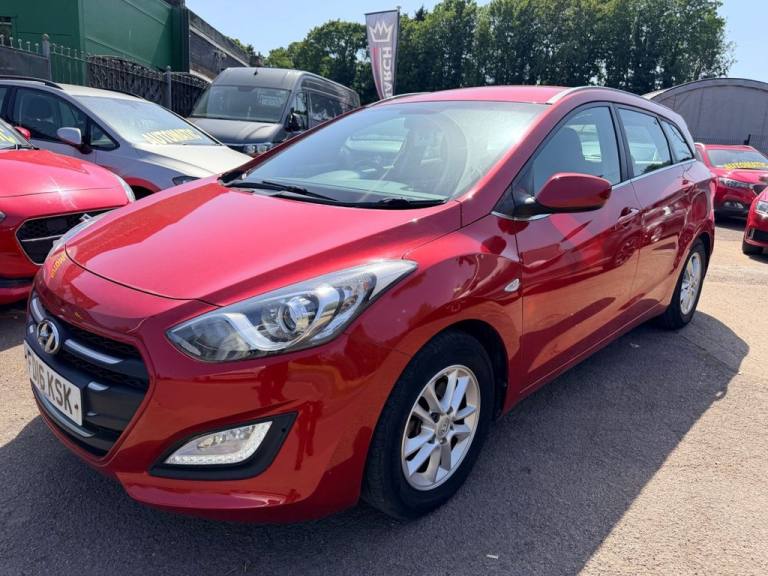 2016 Hyundai i30 1.6 CRDi Blue Drive SE Tourer 5dr Diesel Manual Euro 6 (s/s) (110 ps) Estate Die...