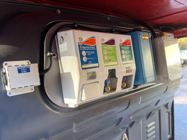 2017 Mercedes-Benz Vito 1.6 111 CDI Panel Van 5dr Diesel Manual FWD L1 Euro 5 (114 ps) PANEL VAN ...