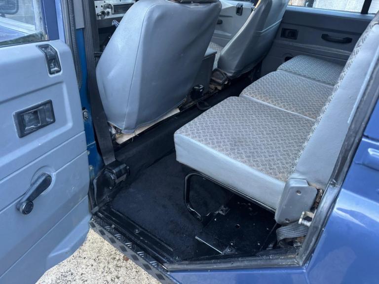 2000 Land Rover Defender Hard Top Td5 PANEL VAN DIESEL Manual