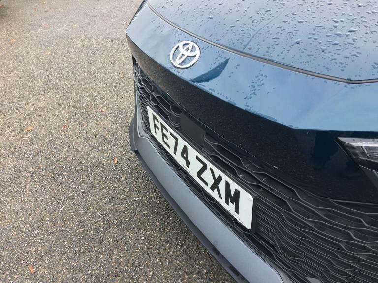 2024 Toyota C-HR 1.8 Hybrid Design 5dr CVT HATCHBACK PETROL/ELECTRIC Automatic