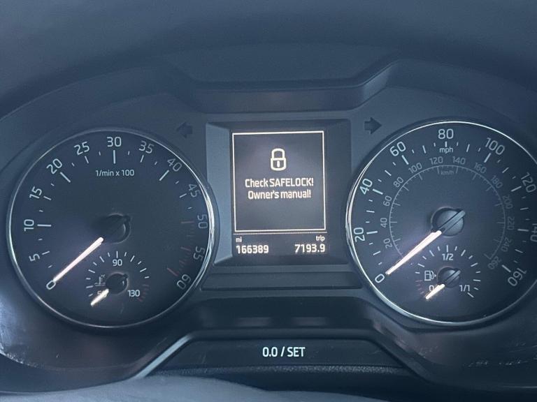 2013 Skoda Octavia 1.6 TDI SE Euro 5 (s/s) 5dr ESTATE Diesel Manual