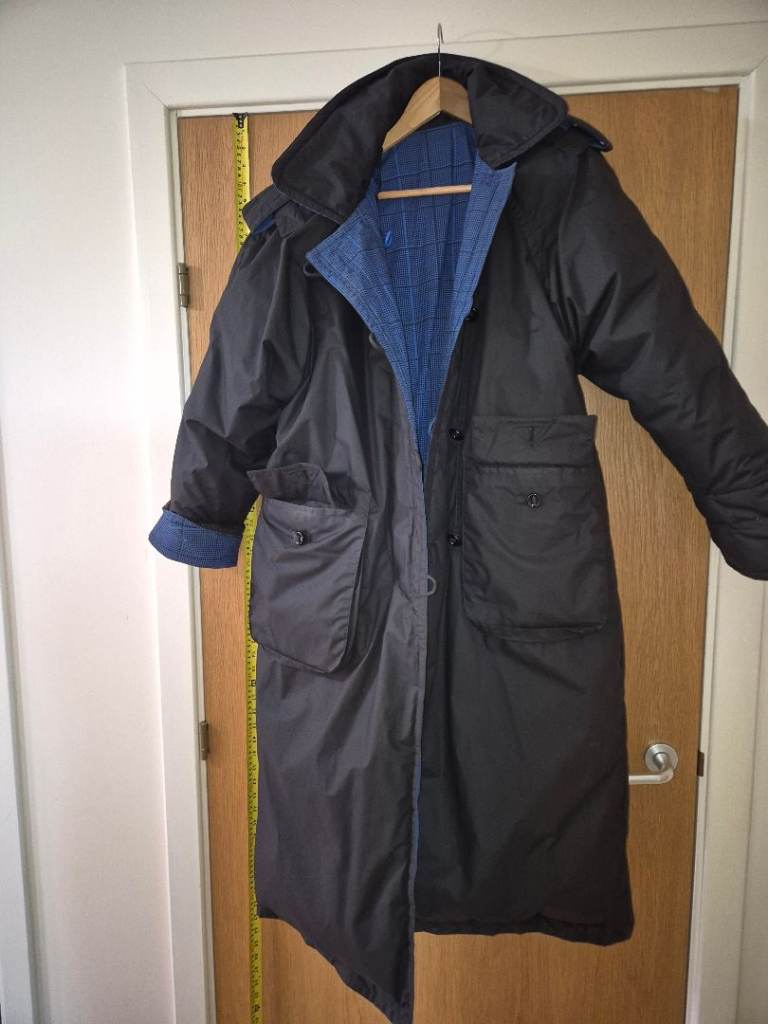 Genuine 1980's J Gallery Vintage, Fully Reversible, Down Filled Winter Coat.