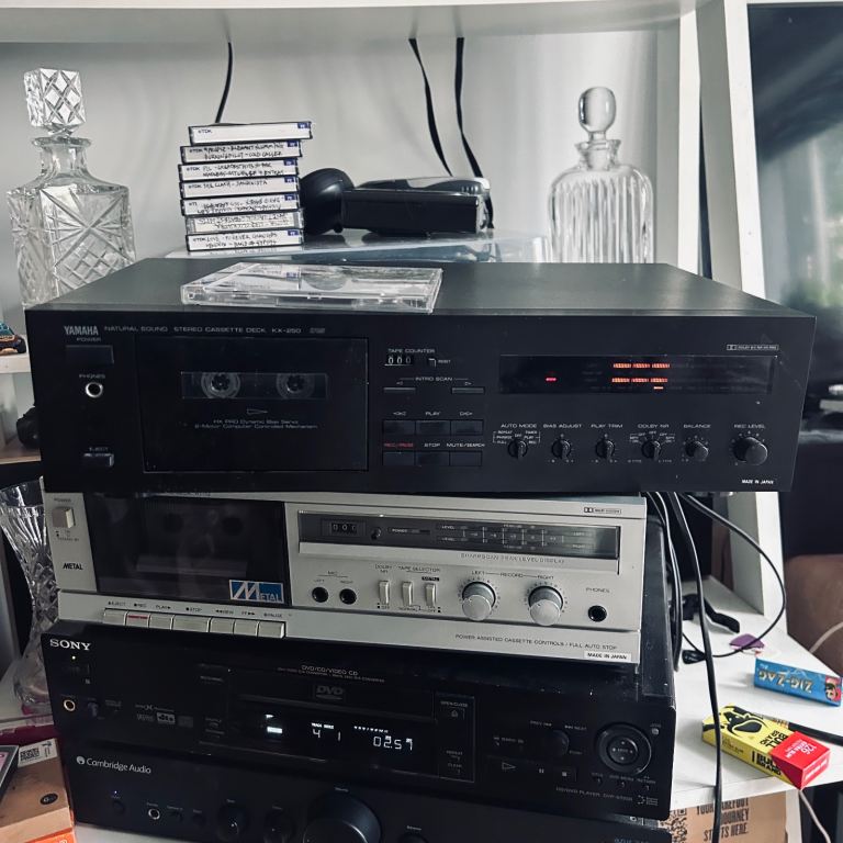 Yamaha KX-250 Natural Sound Stereo Cassette Deck