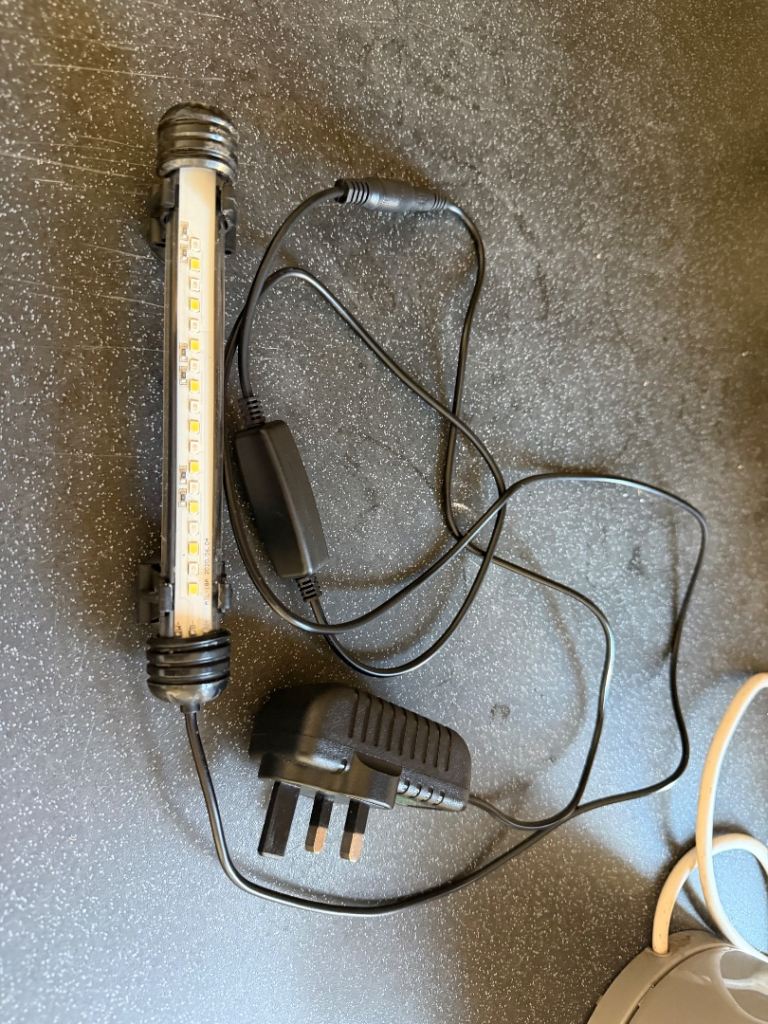 Small fish tank light 