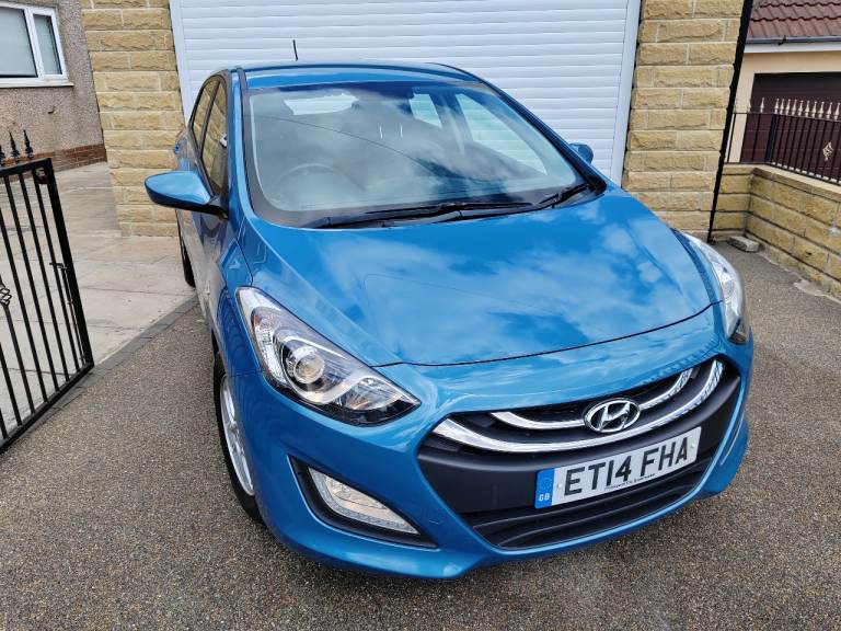 Hyundai i30 1.6 CRDI low miles 69k FSH 2 owners BARGAIN CHEAPEST ON SALE